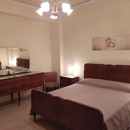 A Casa Di Jo - Apartments Trapani Luaran gambar